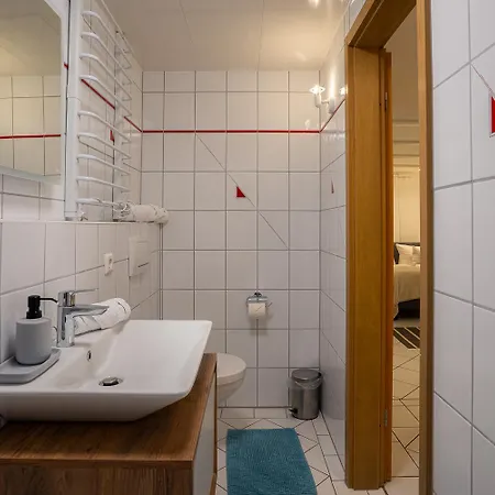 Epa - Swedish Style Souterrain Appartement Rust